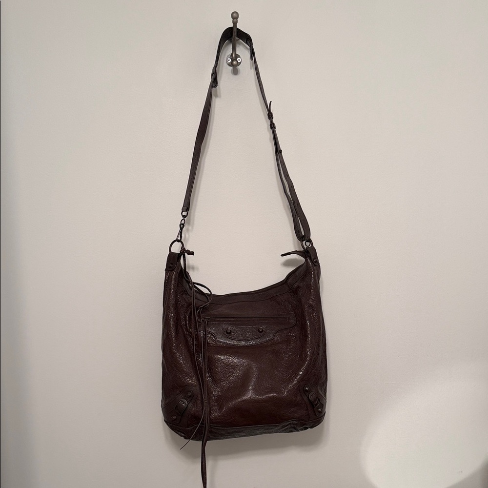 NWT Balenciaga Arena Leather Crossbody Messenger Bag Brown - Picture 3 of 11